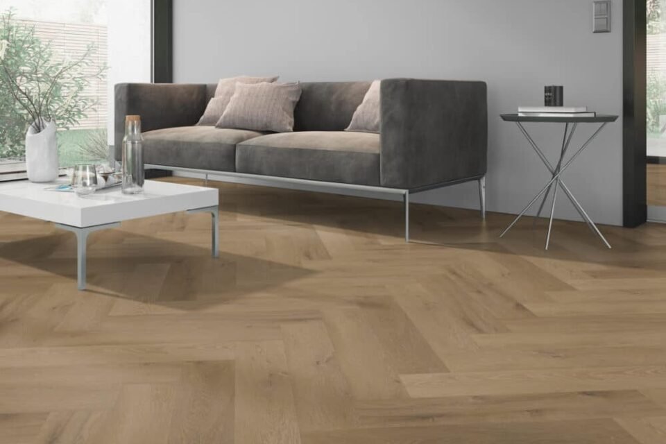 LVLnine Prestige Oak Light Amber Herringbone